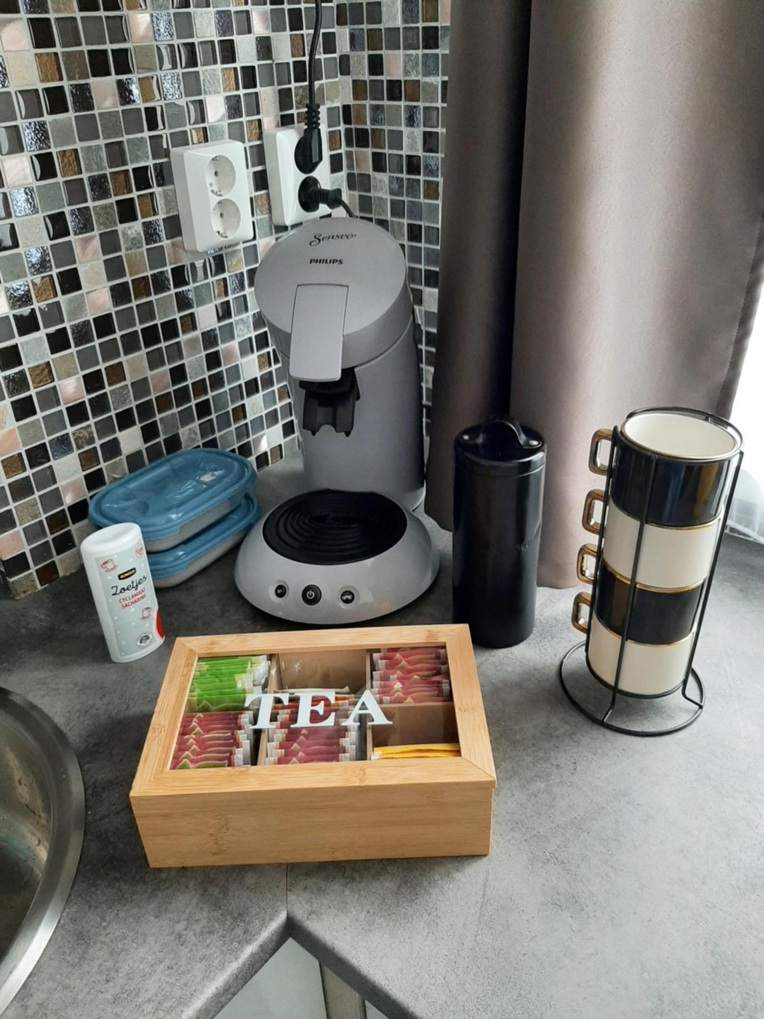 Appartement Nergens à Rotterdam Extérieur photo